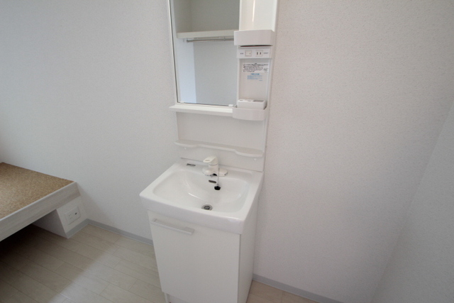 アルミロ己斐上