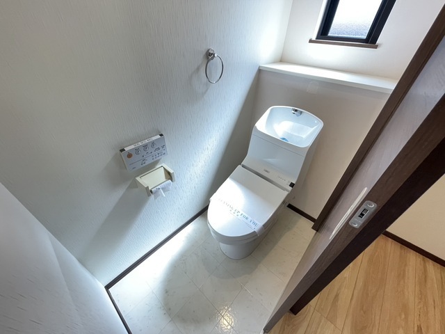 コンストレール庚午南