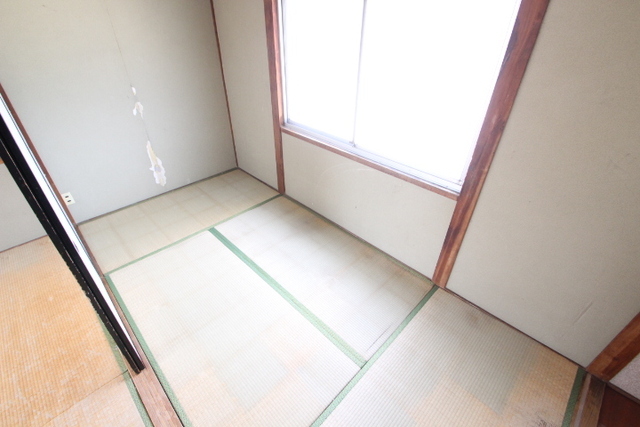 瀧本貸家(川内2丁目)