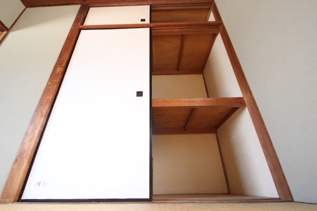 瀧本貸家(川内2丁目)