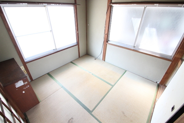 瀧本貸家(川内2丁目)