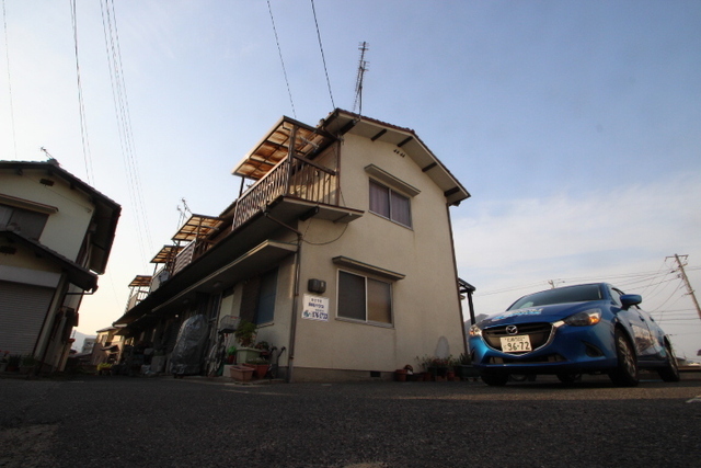 瀧本貸家(川内2丁目)