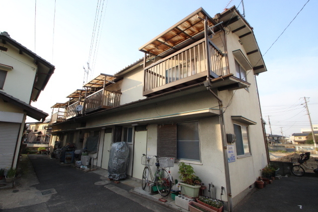 瀧本貸家(川内2丁目)