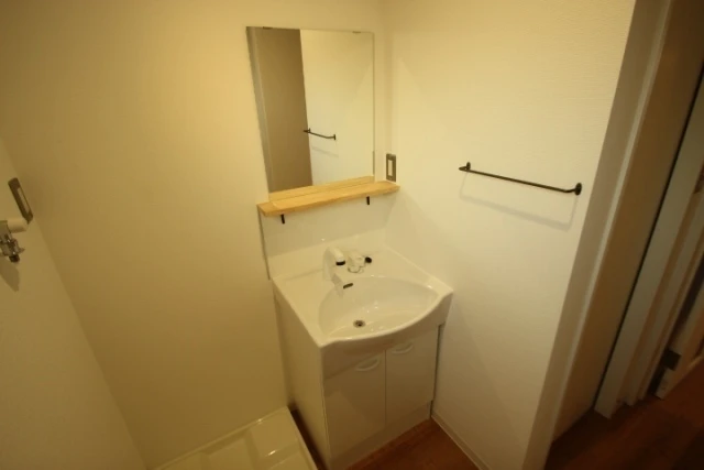 リノリノアパートメント美の里