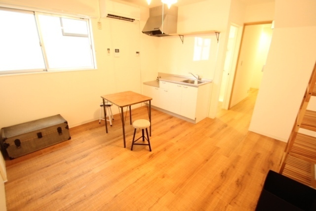 リノリノアパートメント美の里