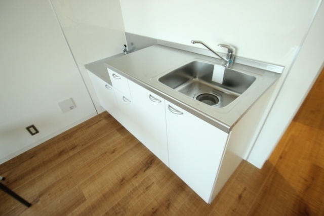 リノリノアパートメント美の里