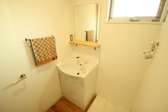 リノリノアパートメント美の里