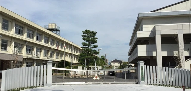 リノリノアパートメント美の里