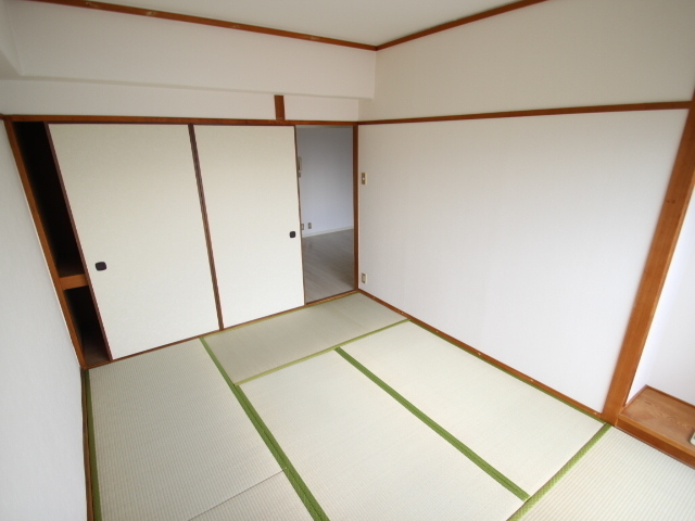 グランドハイツ山根