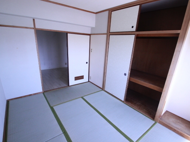 グランドハイツ山根