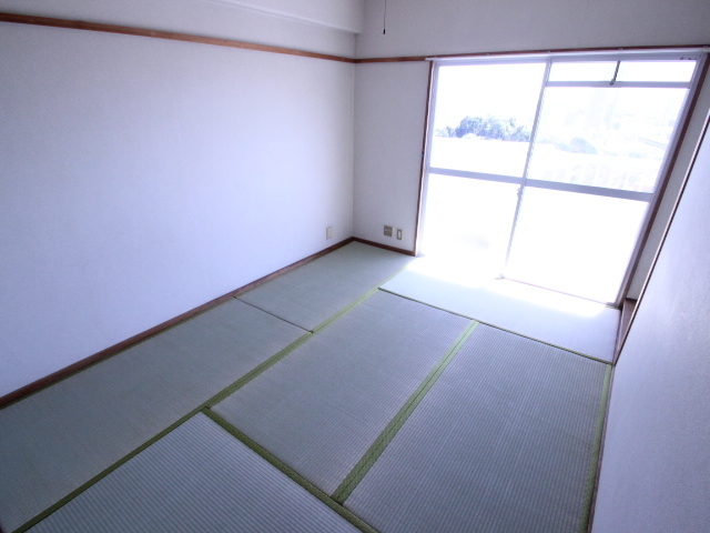 グランドハイツ山根