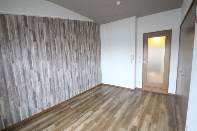 クレスト池之子