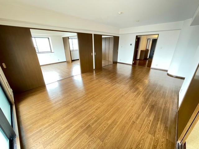 キャッスル西村