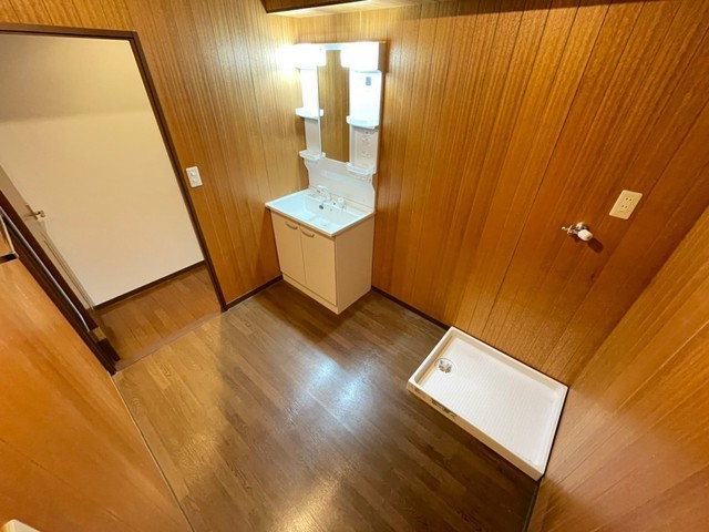 キャッスル西村