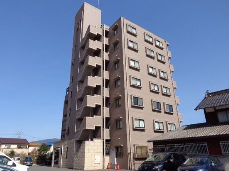 キャッスル西村