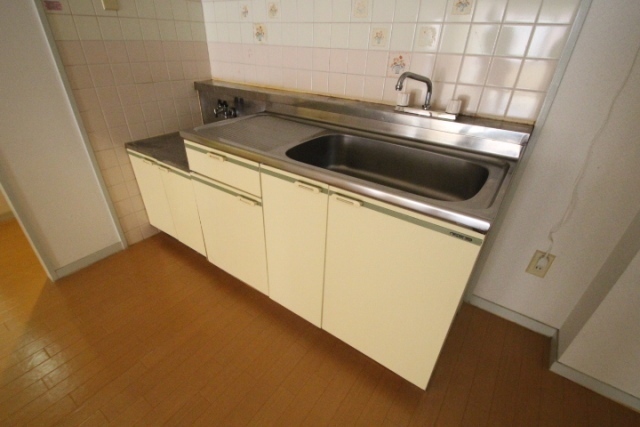 ロワールパレス2号館