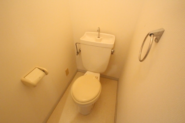 ロワールパレス2号館