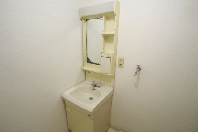 ロワールパレス2号館