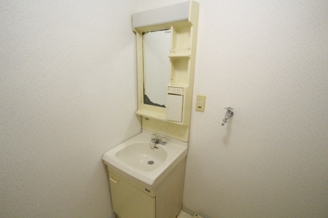 ロワールパレス2号館