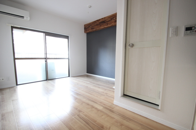 ビッグアップルビル