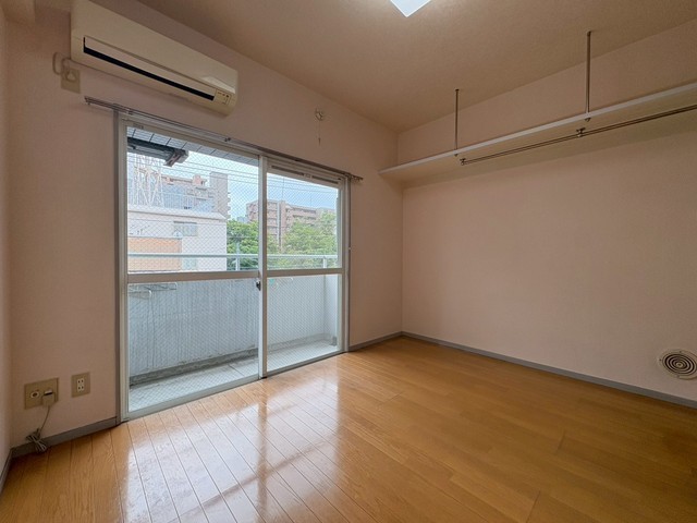 ビッグアップルビル