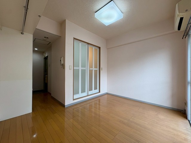 ビッグアップルビル