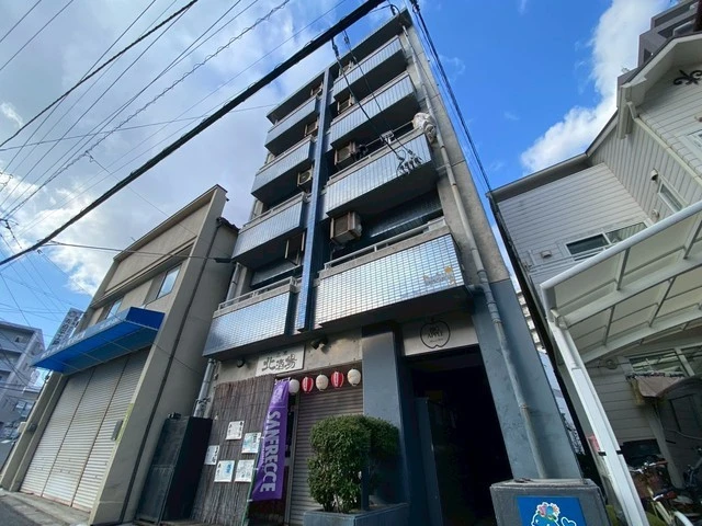 ビッグアップルビル