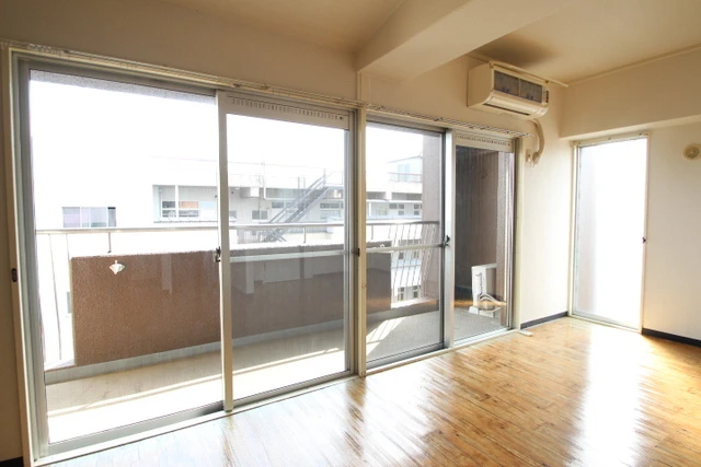 厚生町クラウンズマンション