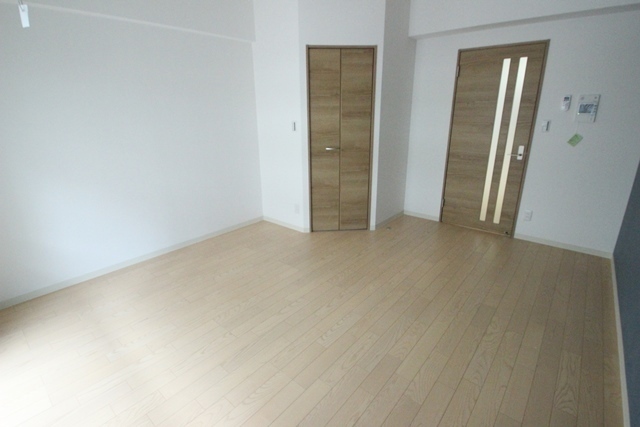 Yell Residence 横川新橋