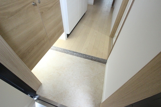 Yell Residence 横川新橋