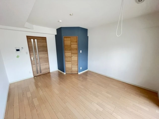 Yell Residence 横川新橋