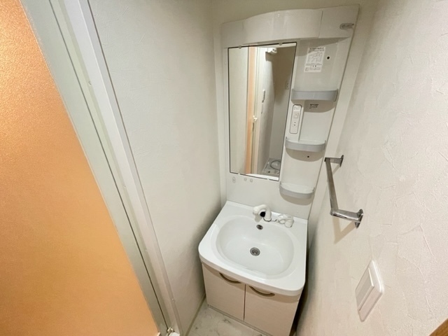 Yell Residence 横川新橋