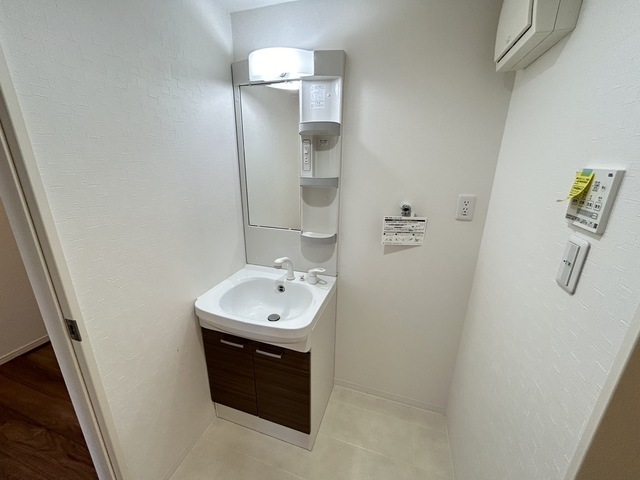 MOVE庚午北壱番館