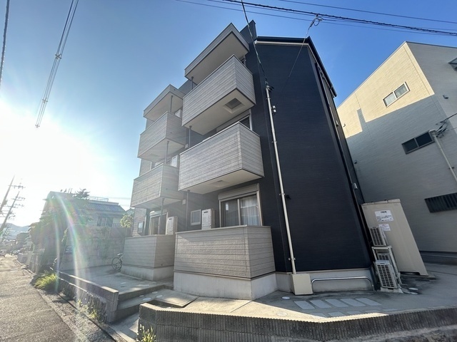 MOVE庚午北壱番館