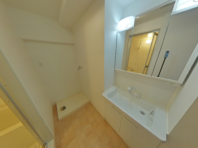 トラストコート千代田(705)