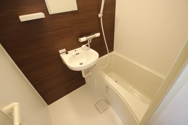 ソフィスコート八幡