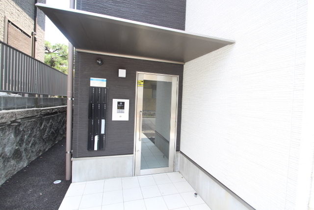 オートロック付き・駅徒歩圏内・２口コンロ・ペット可・募集中♪