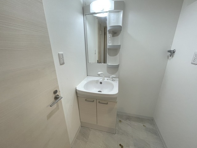 シンビ高須駅前Ⅰ