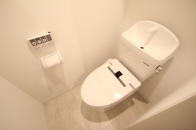 シンビ高須駅前Ⅱ