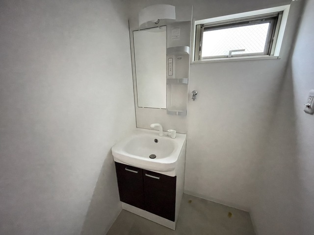 シンビ高須駅前Ⅱ