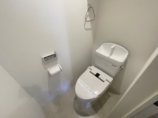 シンビ高須駅前Ⅱ