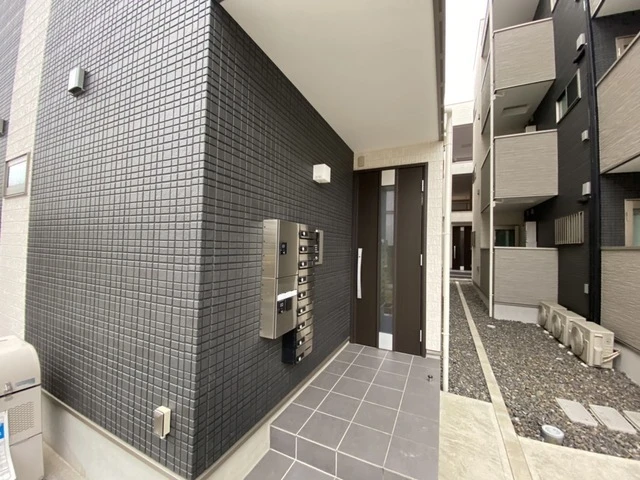 シンビ高須駅前Ⅱ