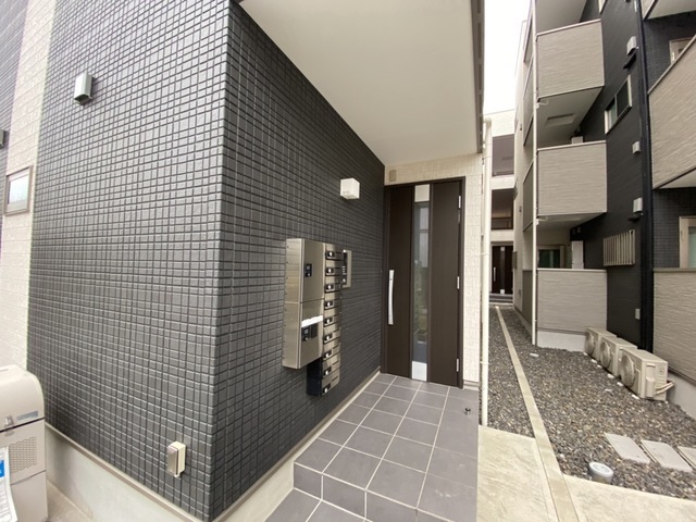 シンビ高須駅前Ⅱ