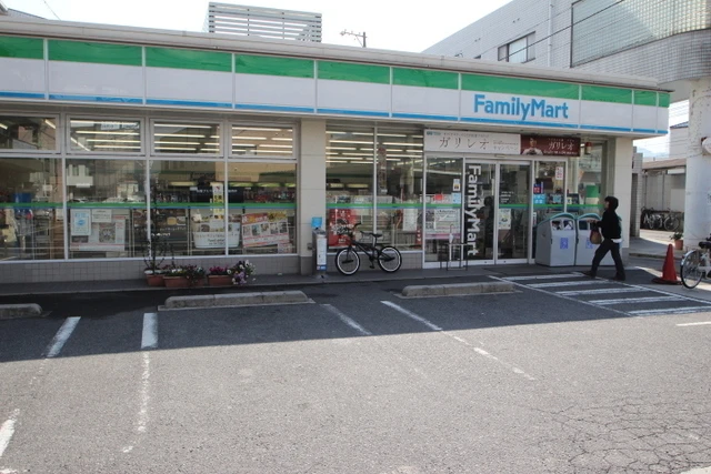 シンビ高須駅前Ⅱ