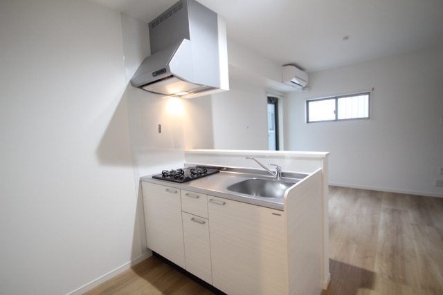 シンビ高須駅前Ⅲ