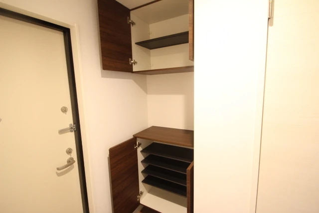 シンビ高須駅前Ⅲ