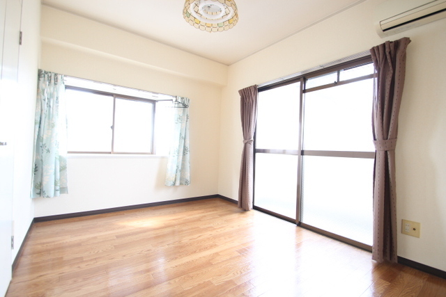 エントランス矢賀