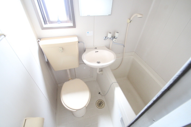 エントランス矢賀