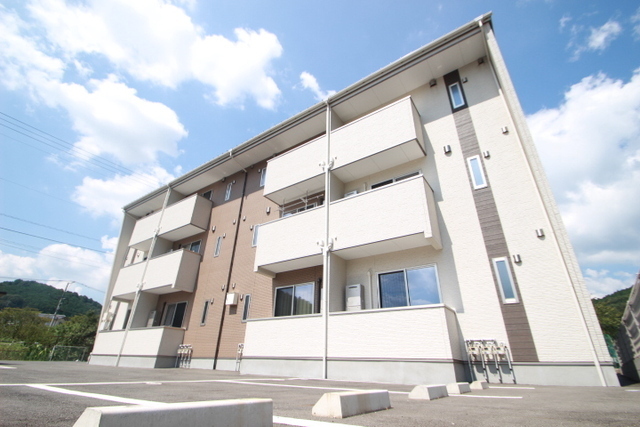 ラヴィーヌ上町屋