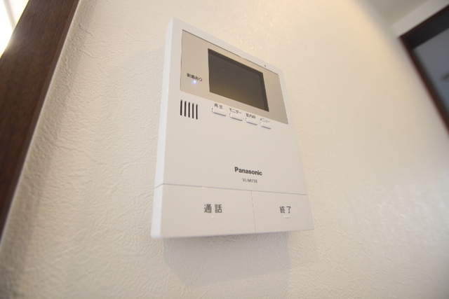 ラヴィーヌ三入A棟